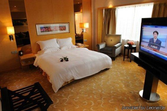 Shanghai Sky Rainbow Hotel Habitación foto
